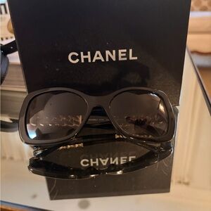 CHANEL Elegant Black Sunglasses for Women